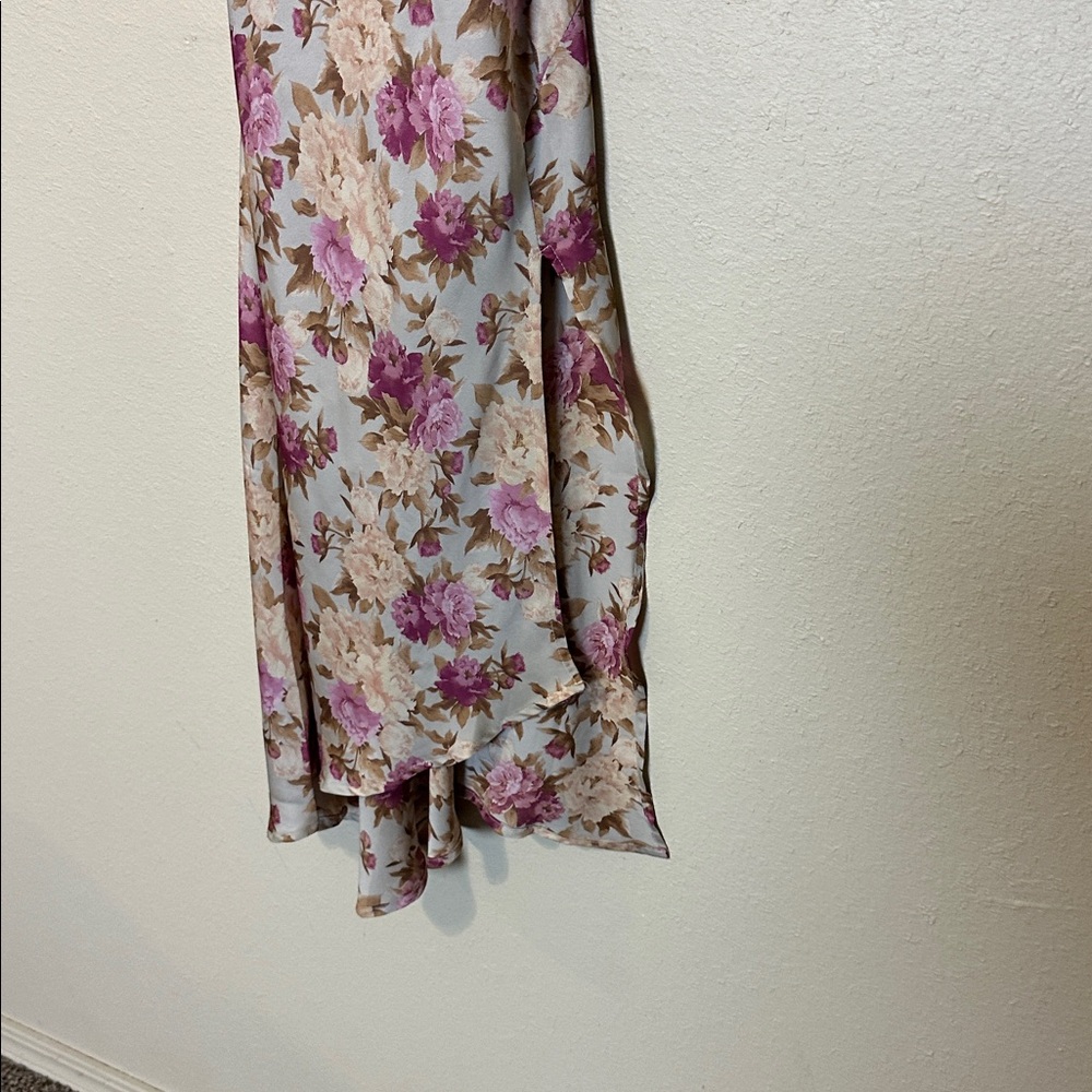 Astr Pink Floral Midi Slip Dress - Picture 5 of 8